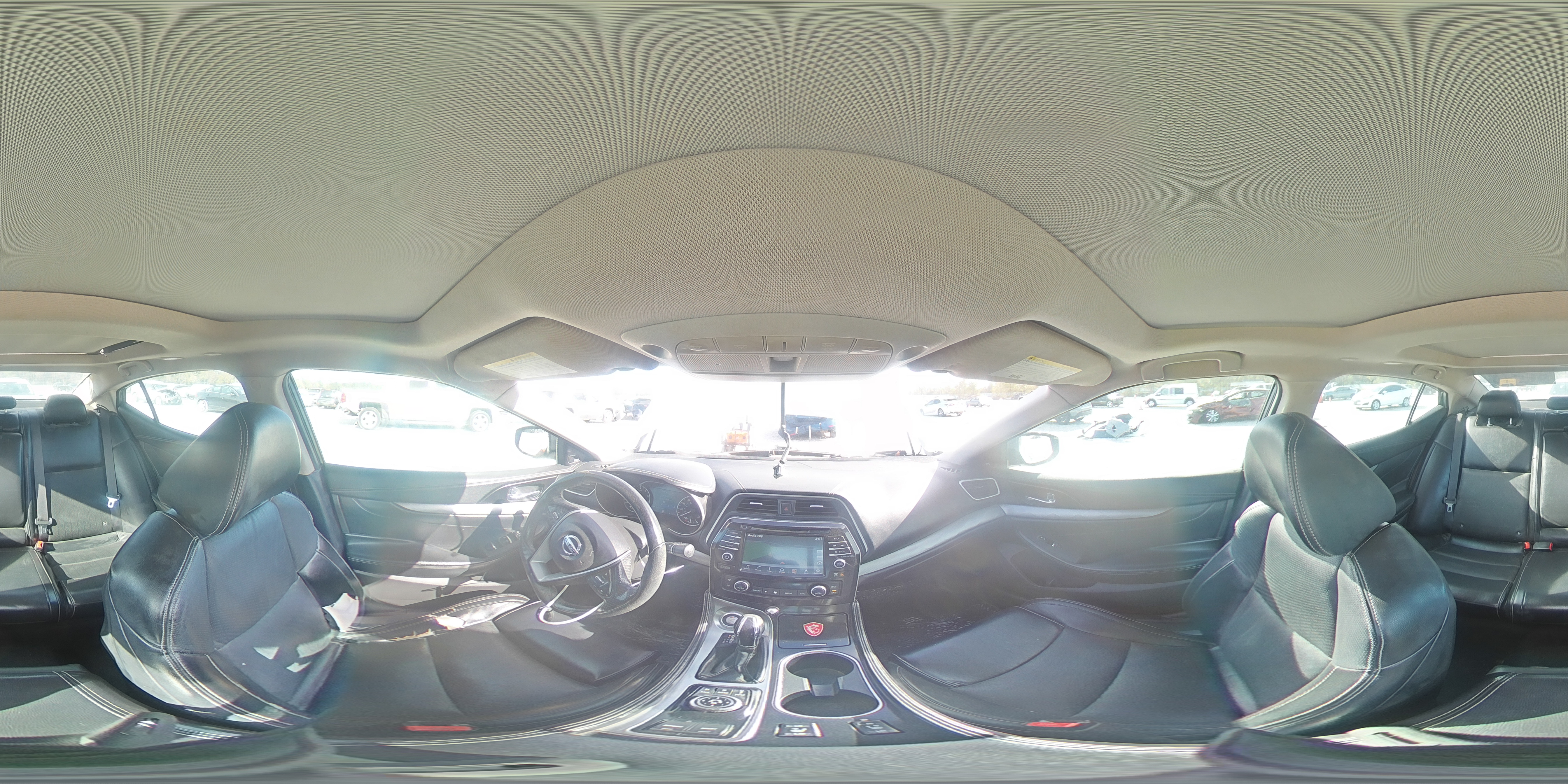 2017 Nissan Maxima - Image 15