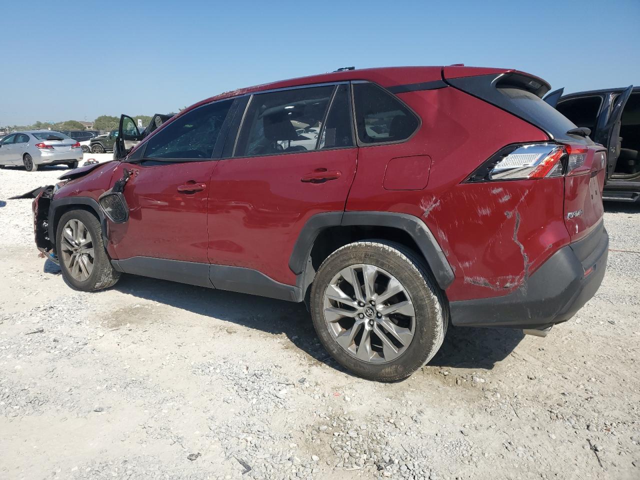 2020 Toyota RAV 4 - Image 2