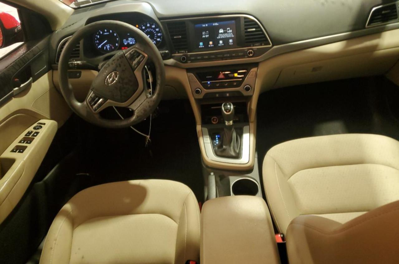 2017 Hyundai Elantra - Image 8