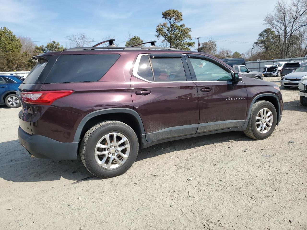 2019 Chevrolet Traverse - Image 3