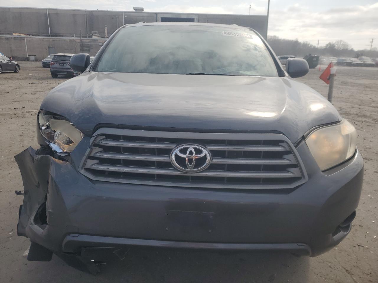 2010 Toyota Highlander - Image 5