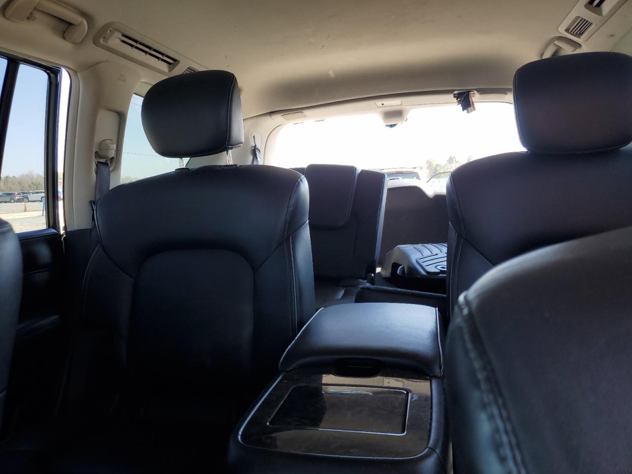 2020 Infiniti QX80 - Image 10
