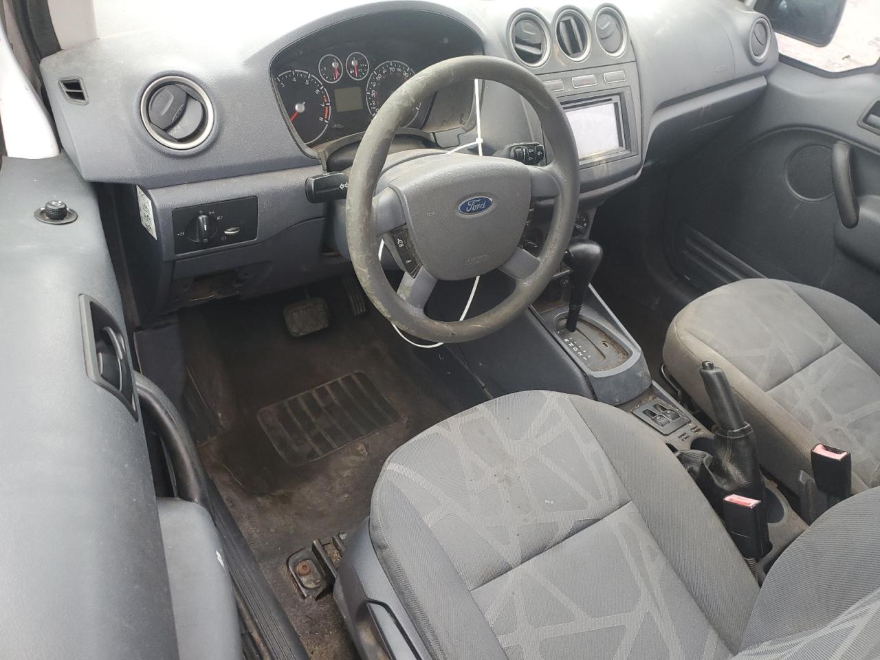 2010 Ford Transit - Image 8