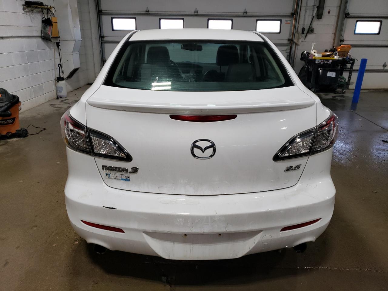 2010 Mazda 3 - Image 6