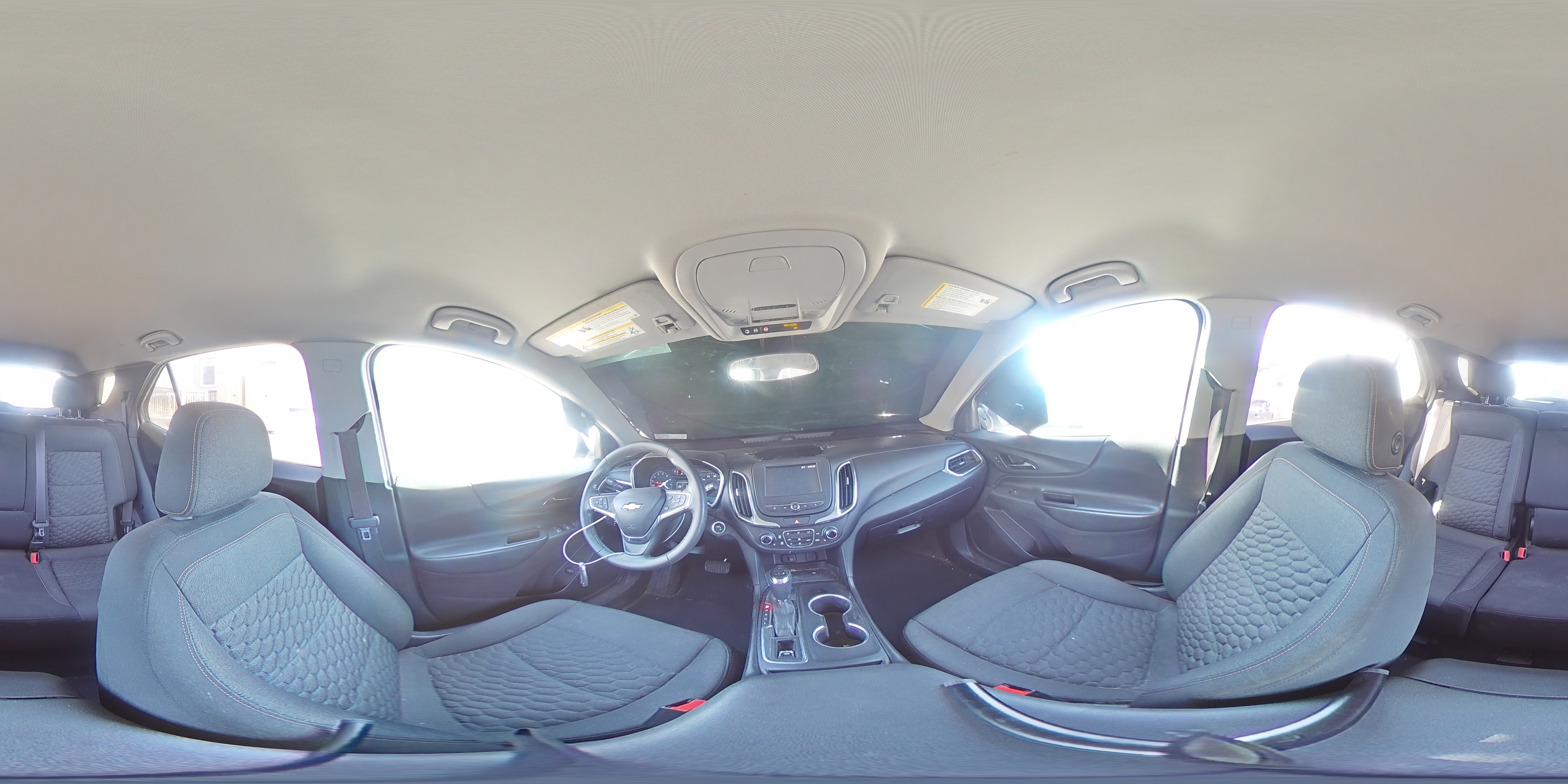 2018 Chevrolet Equinox - Image 13