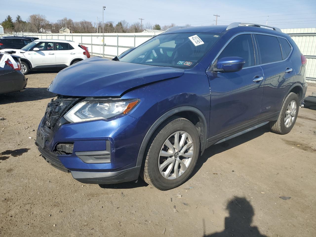 2017 Nissan Rogue - Image 1
