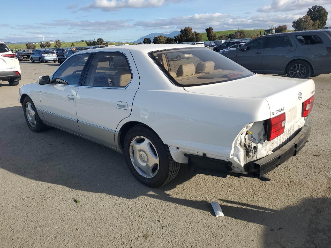 1998 Lexus LS - Image 2