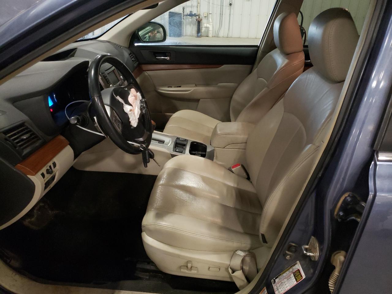 2013 Subaru Outback - Image 7