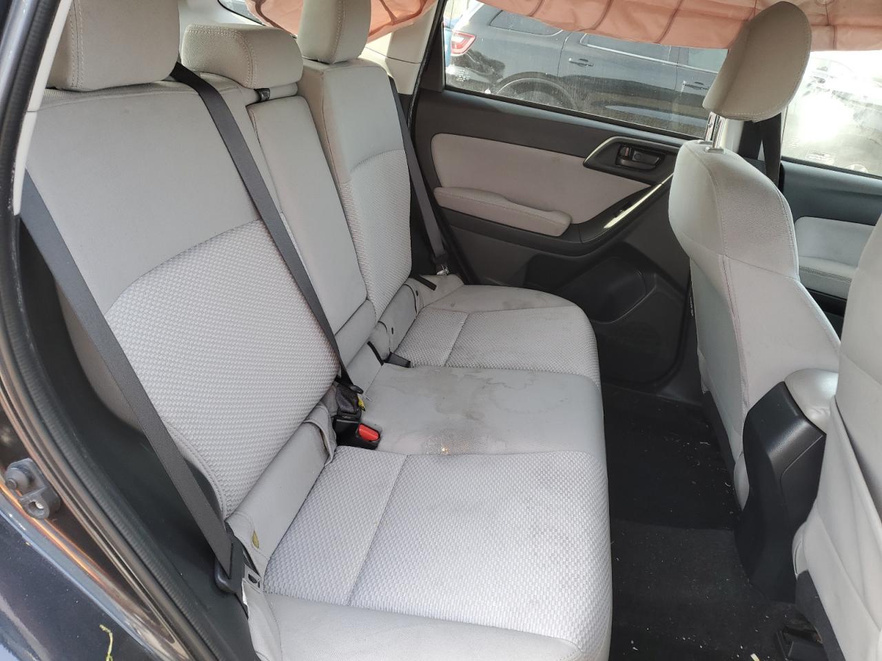 2015 Subaru Forester - Image 12