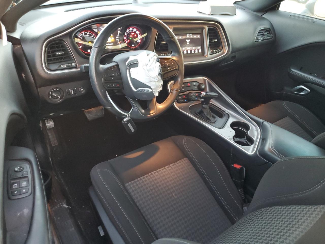 2020 Dodge Challenger - Image 8