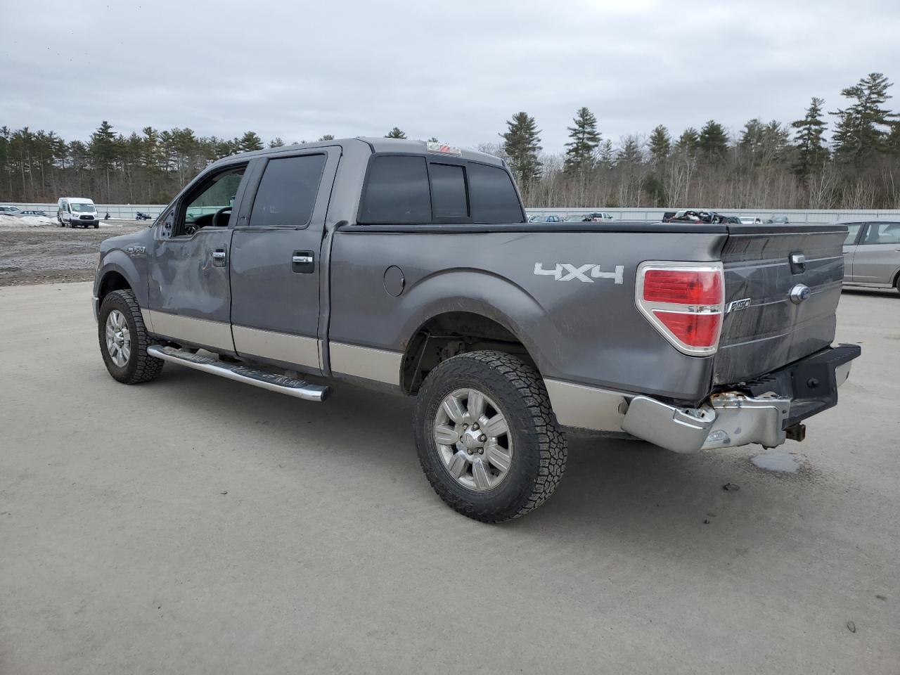 2010 Ford F-150 - Image 2