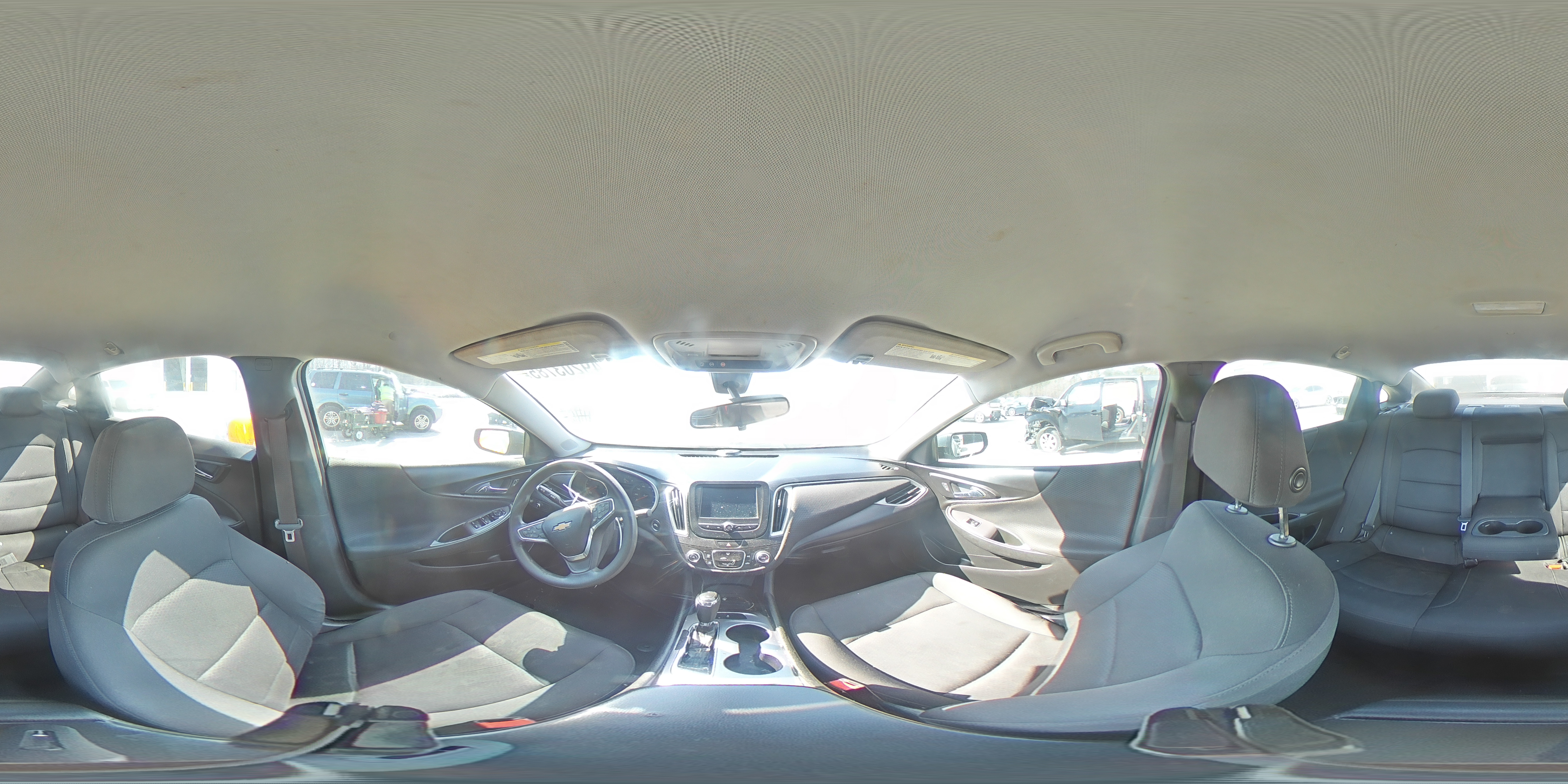 2018 Chevrolet Malibu - Image 13