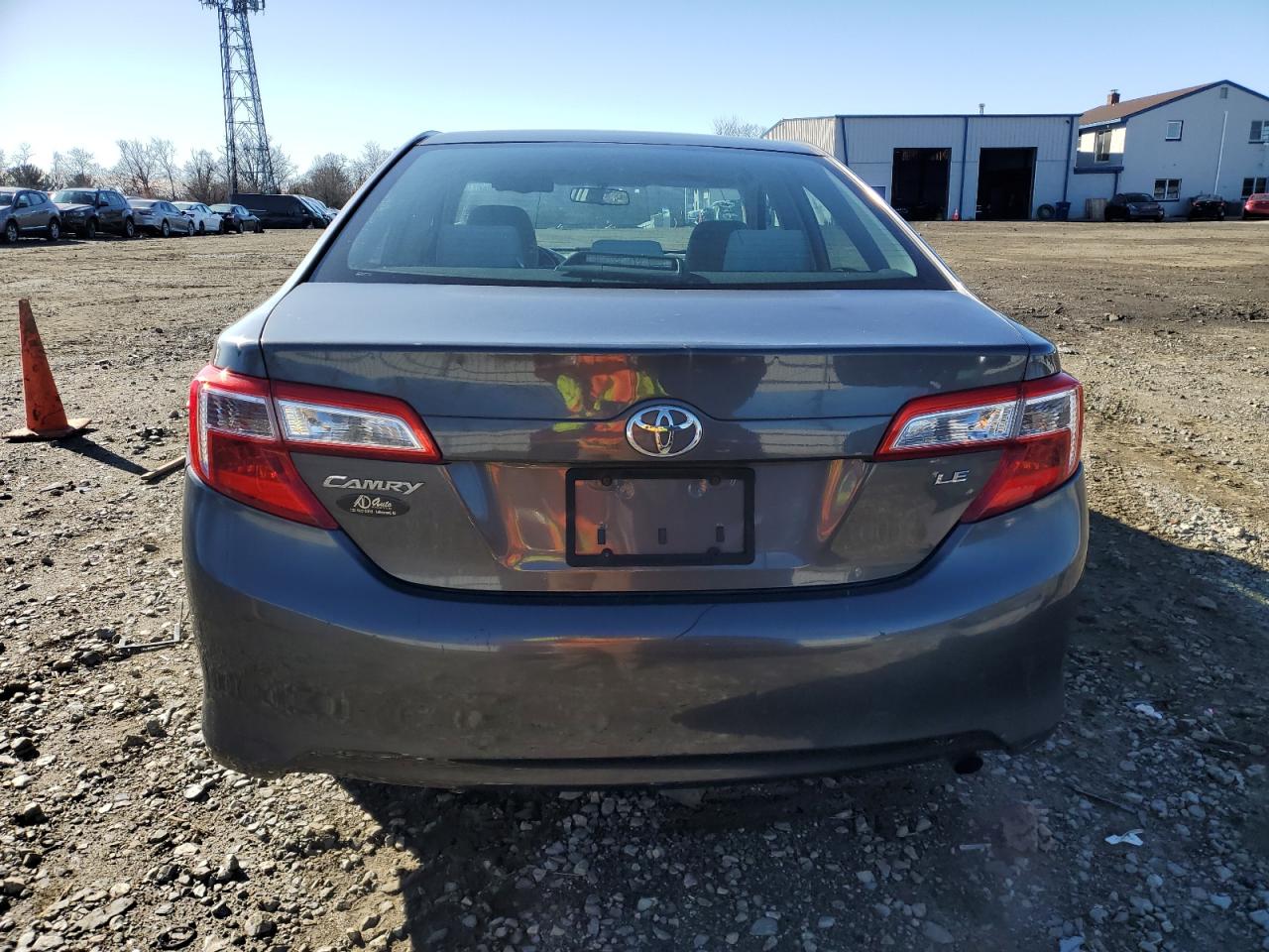 2012 Toyota Camry - Image 6