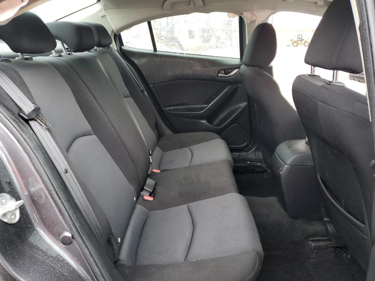 2016 Mazda 3 - Image 11