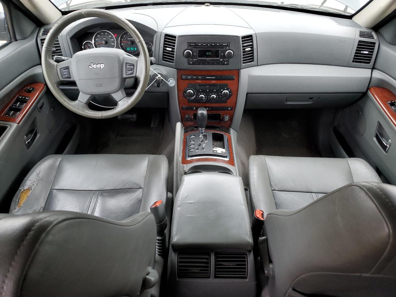 2007 Jeep Grand Cherokee - Image 8