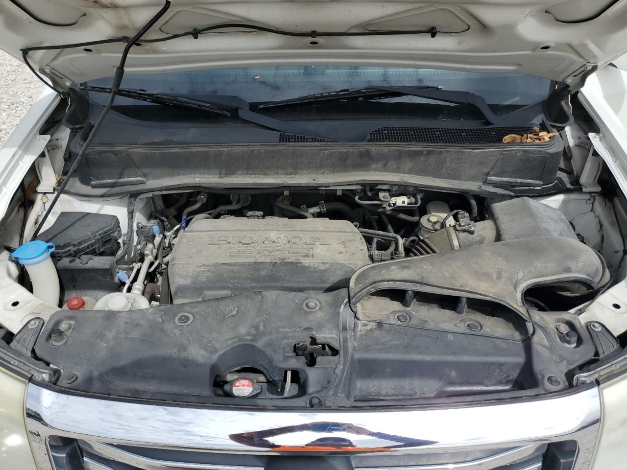2014 Honda Pilot - Image 12