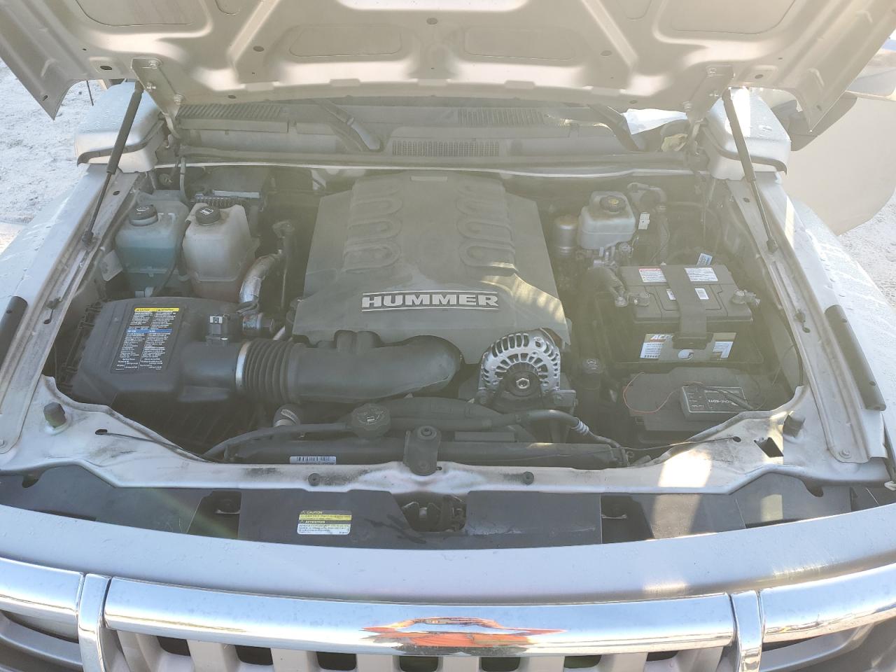 2009 Hummer H3 - Image 14