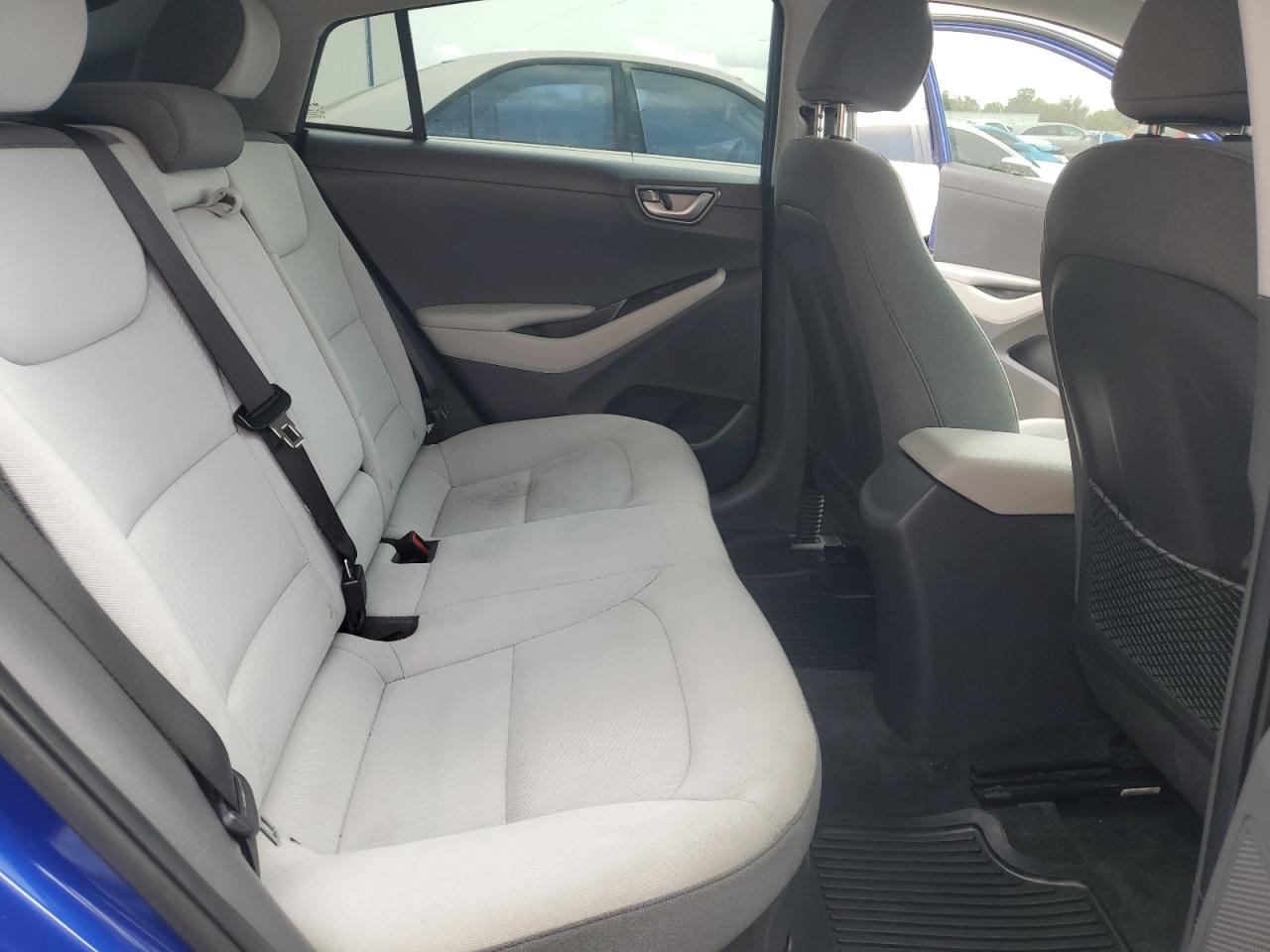 2021 Hyundai IONIQ - Image 10