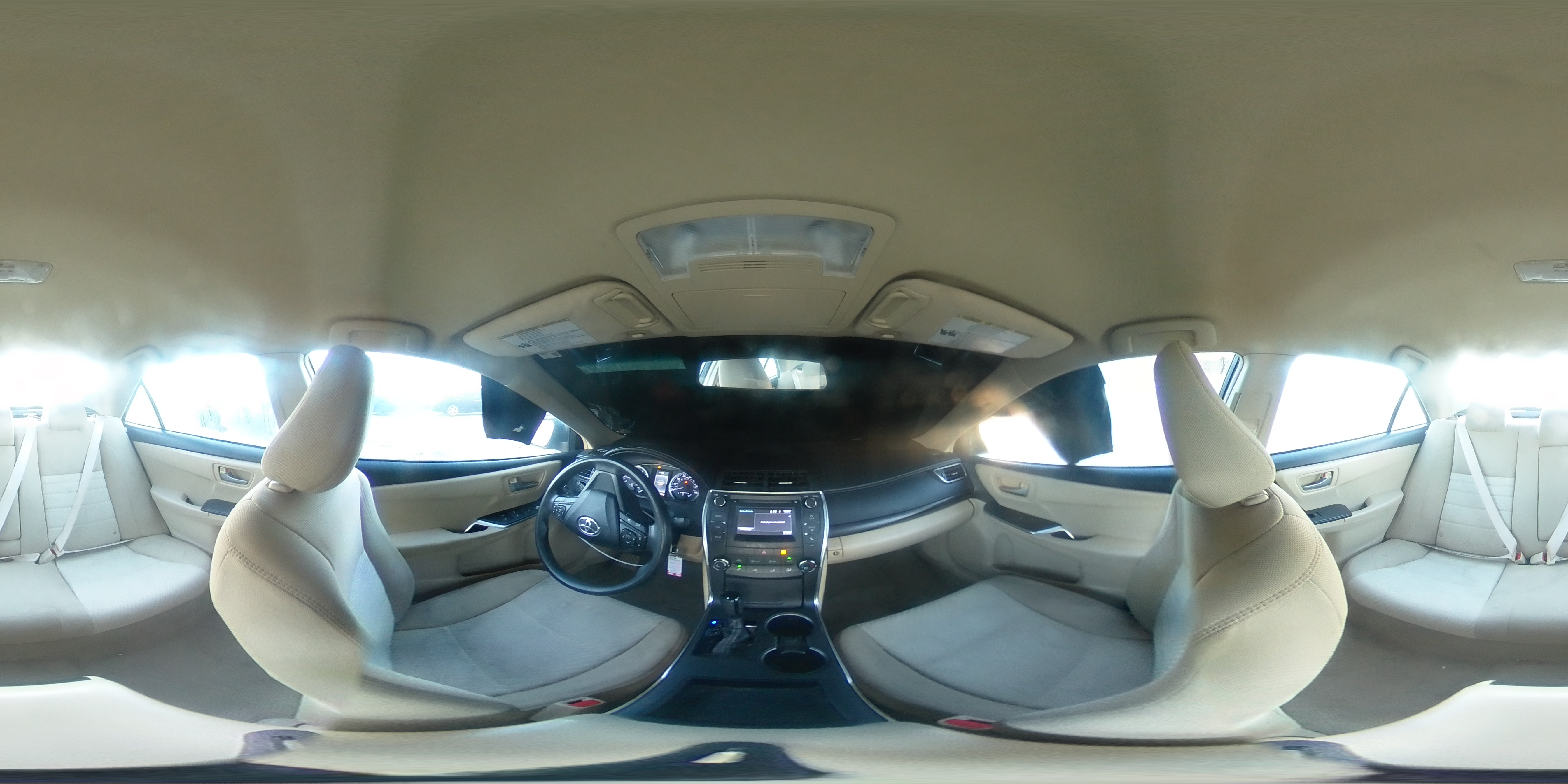 2016 Toyota Camry - Image 13