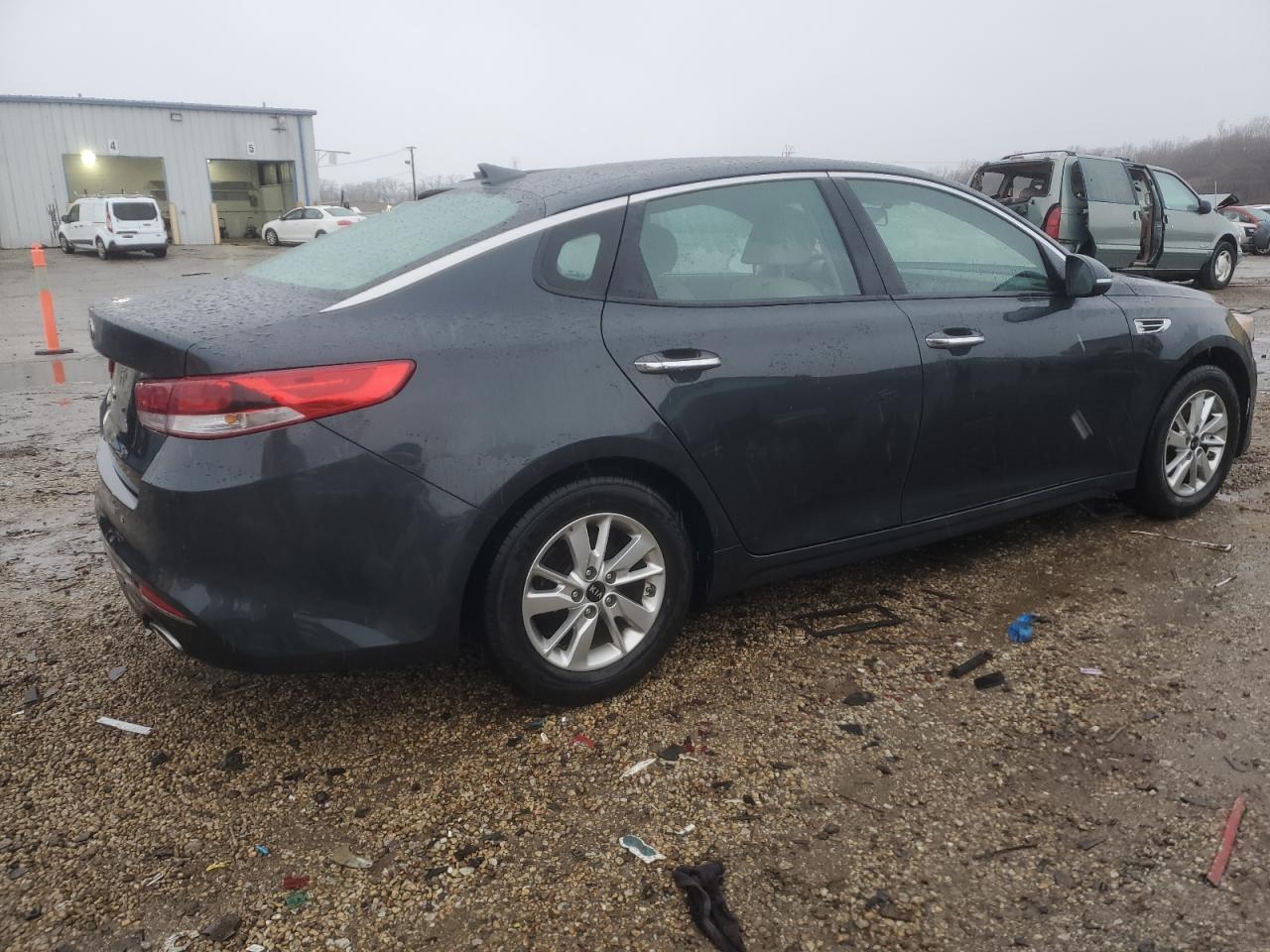 2016 Kia Optima - Image 3