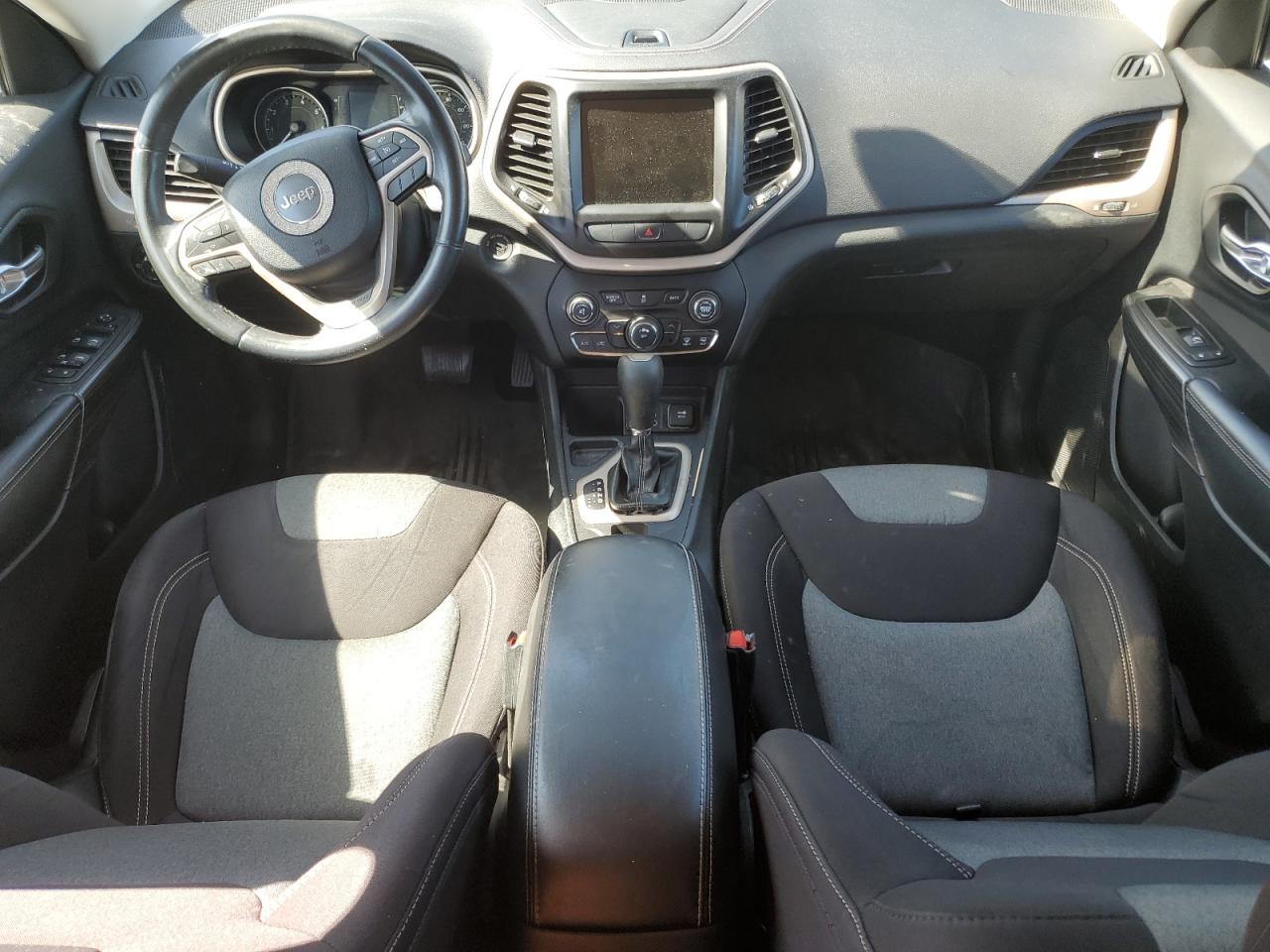 2014 Jeep Grand Cherokee - Image 8