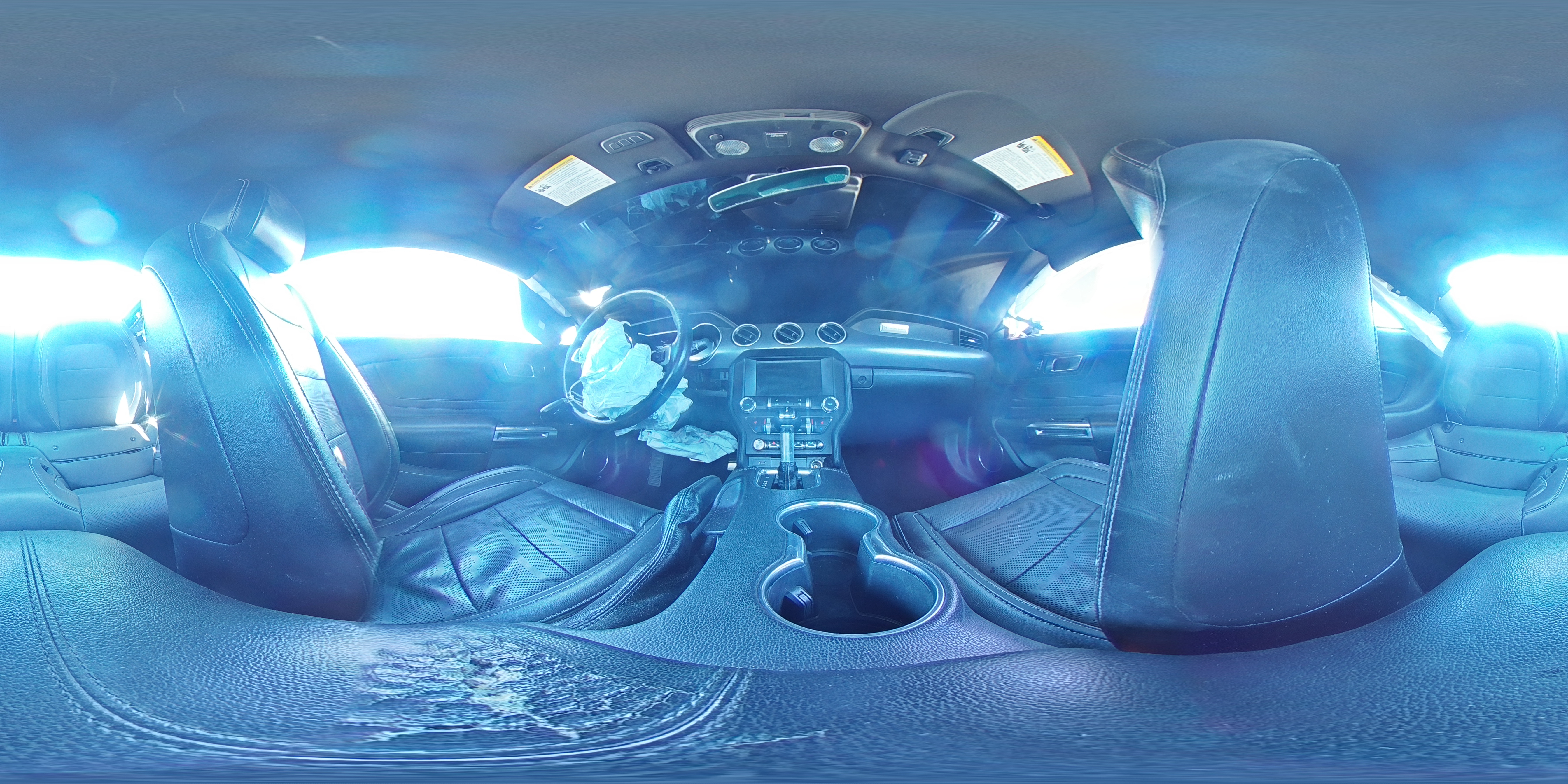 2019 Ford Mustang - Image 15