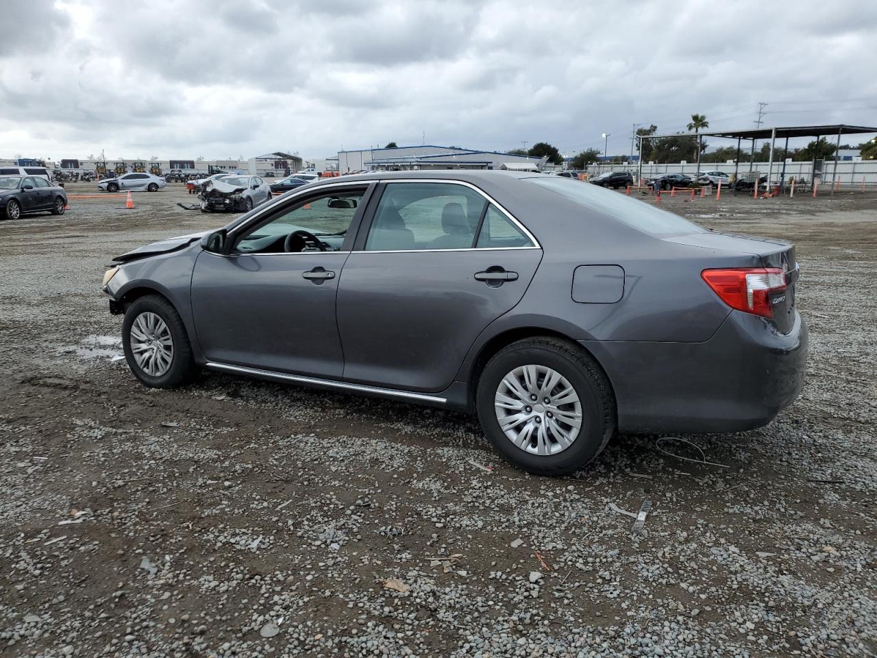 2013 Toyota Camry - Image 2