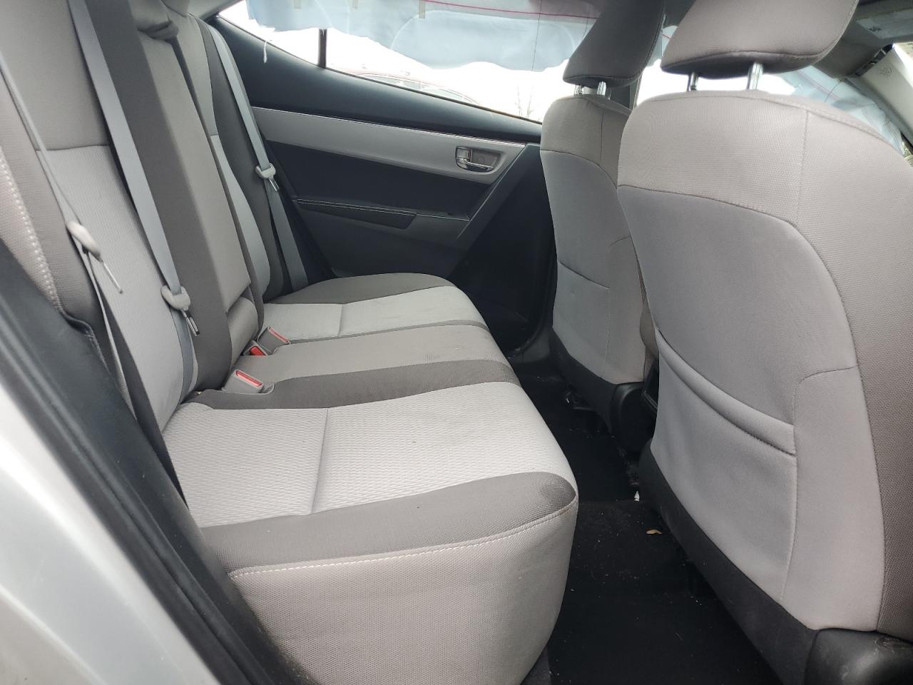 2019 Toyota Corolla L VIN: 2T1BURHE5KC136330 Lot: 48595785