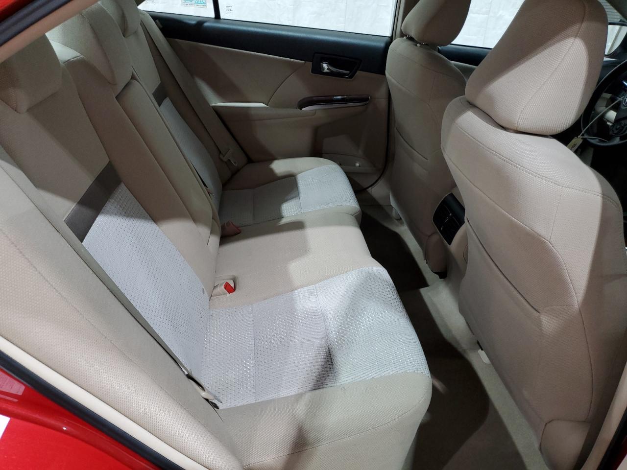 2012 Toyota Camry - Image 10