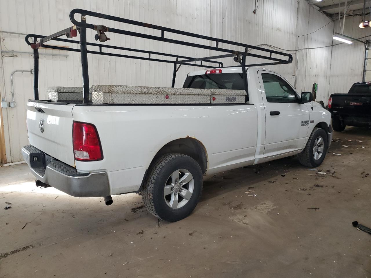 2014 RAM 1500 - Image 3