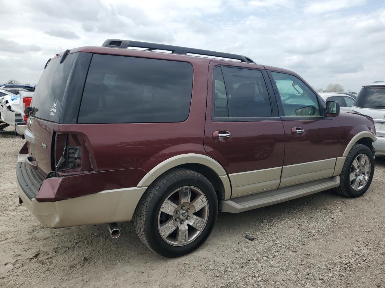 2010 Ford Expedition - Image 3