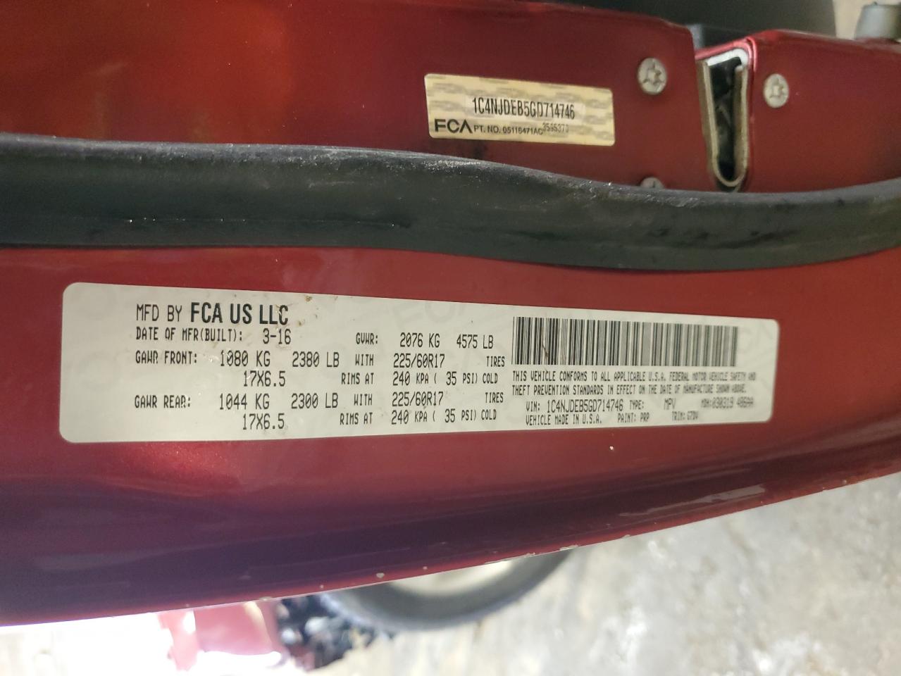 2016 Jeep Compass - Image 14