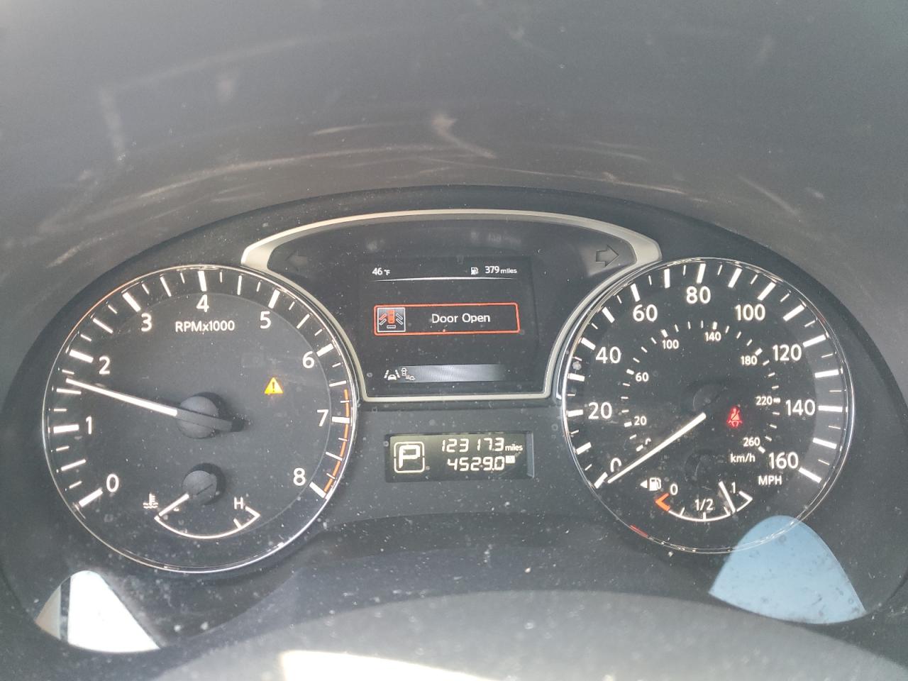 2015 Nissan Altima - Image 9