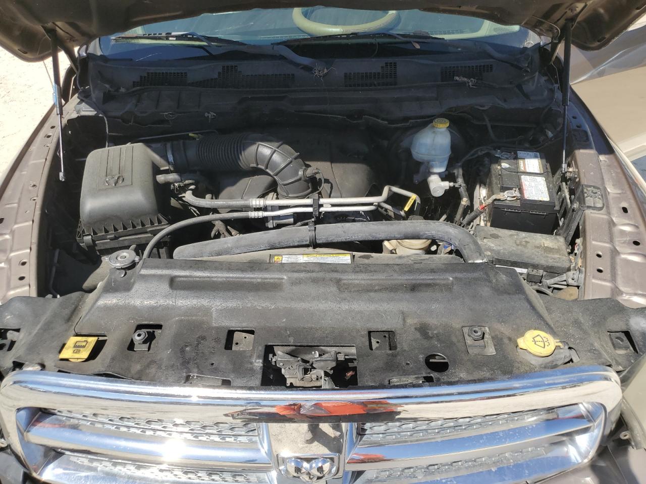2010 Dodge RAM - Image 11