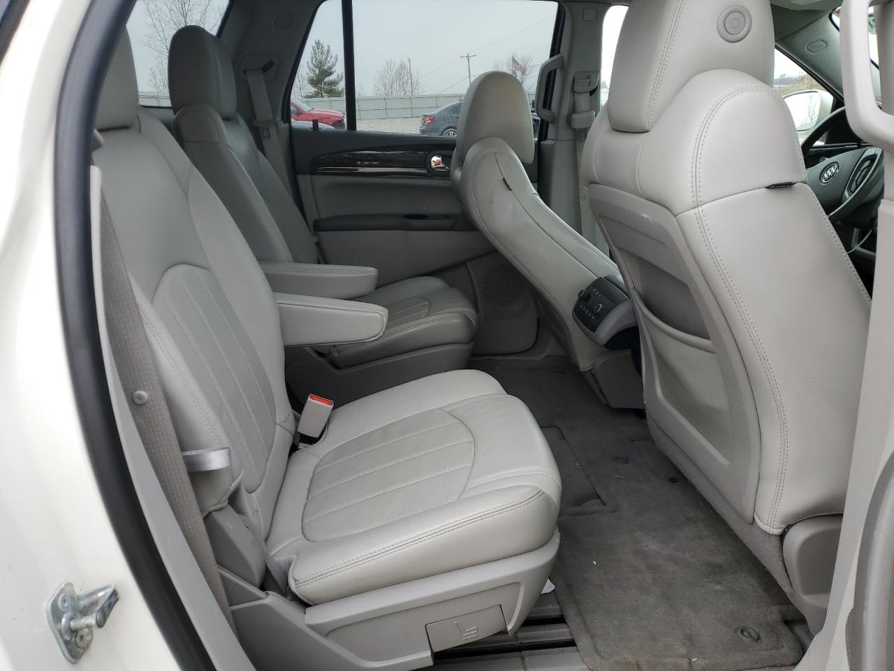 2014 Buick Enclave - Image 11