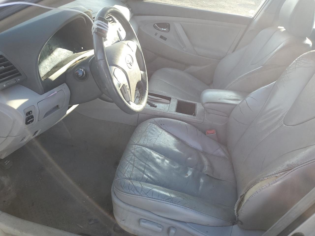 2009 Toyota Camry - Image 7