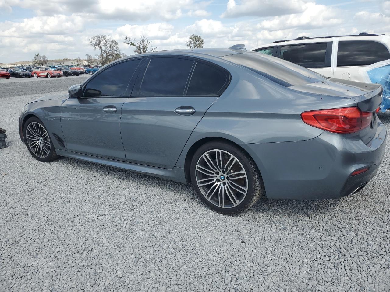 2017 BMW 5er - Image 2