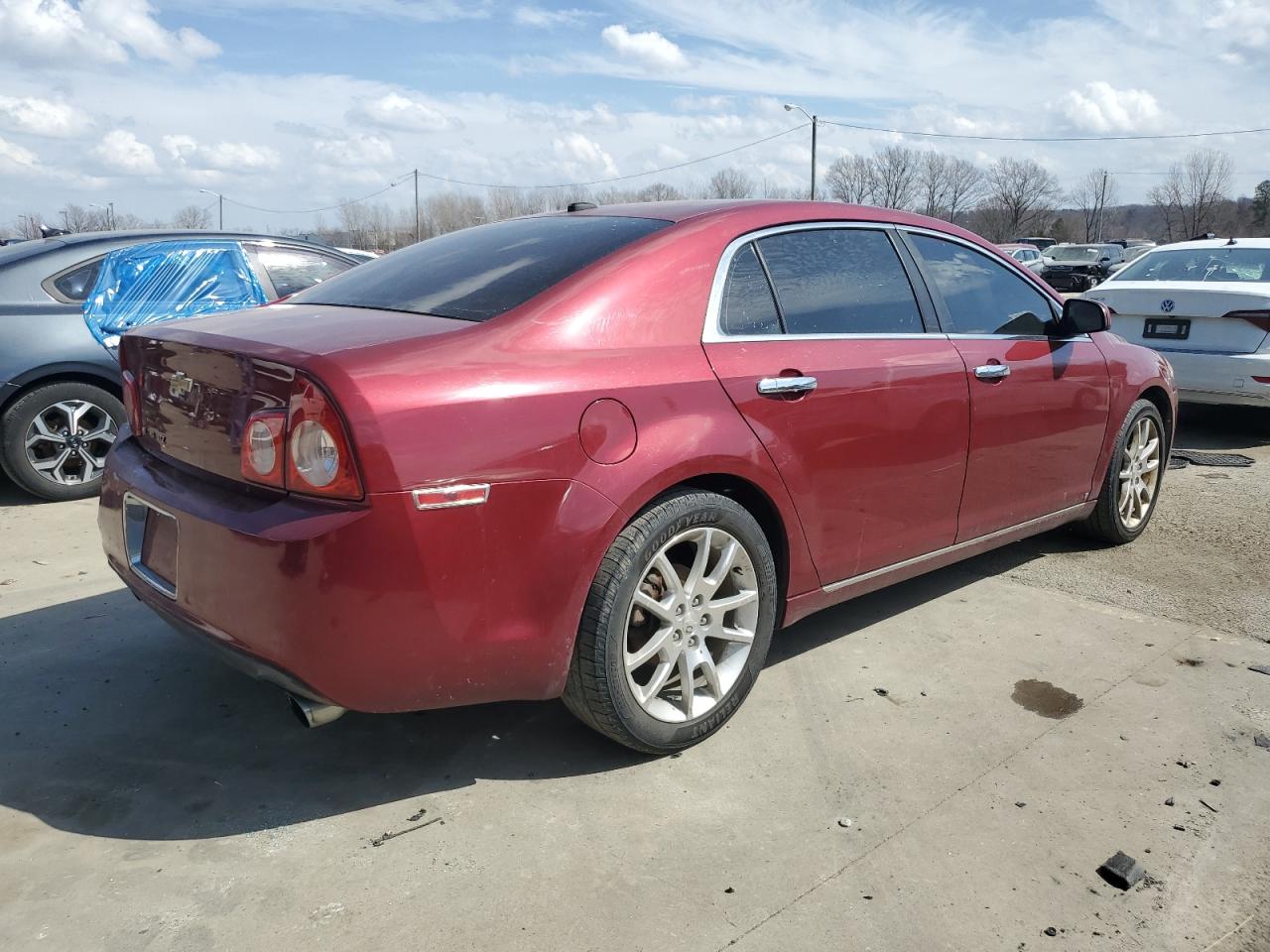 2010 Chevrolet Malibu - Image 3