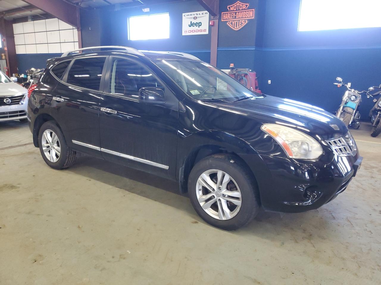 2012 Nissan Rogue - Image 4