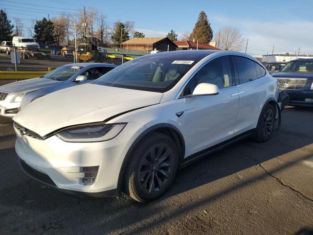 2017 Tesla Model X 