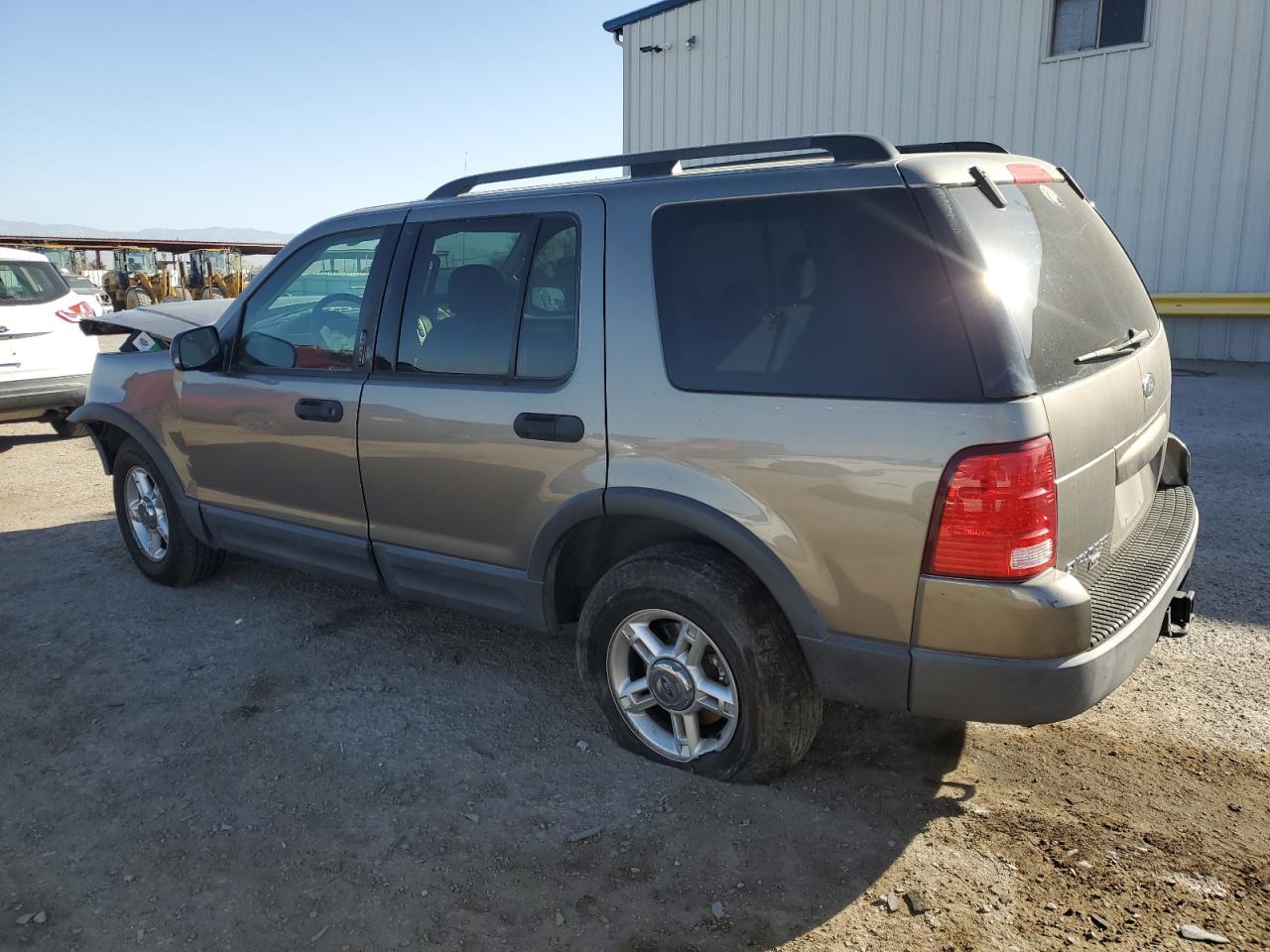 2003 Ford Explorer - Image 2