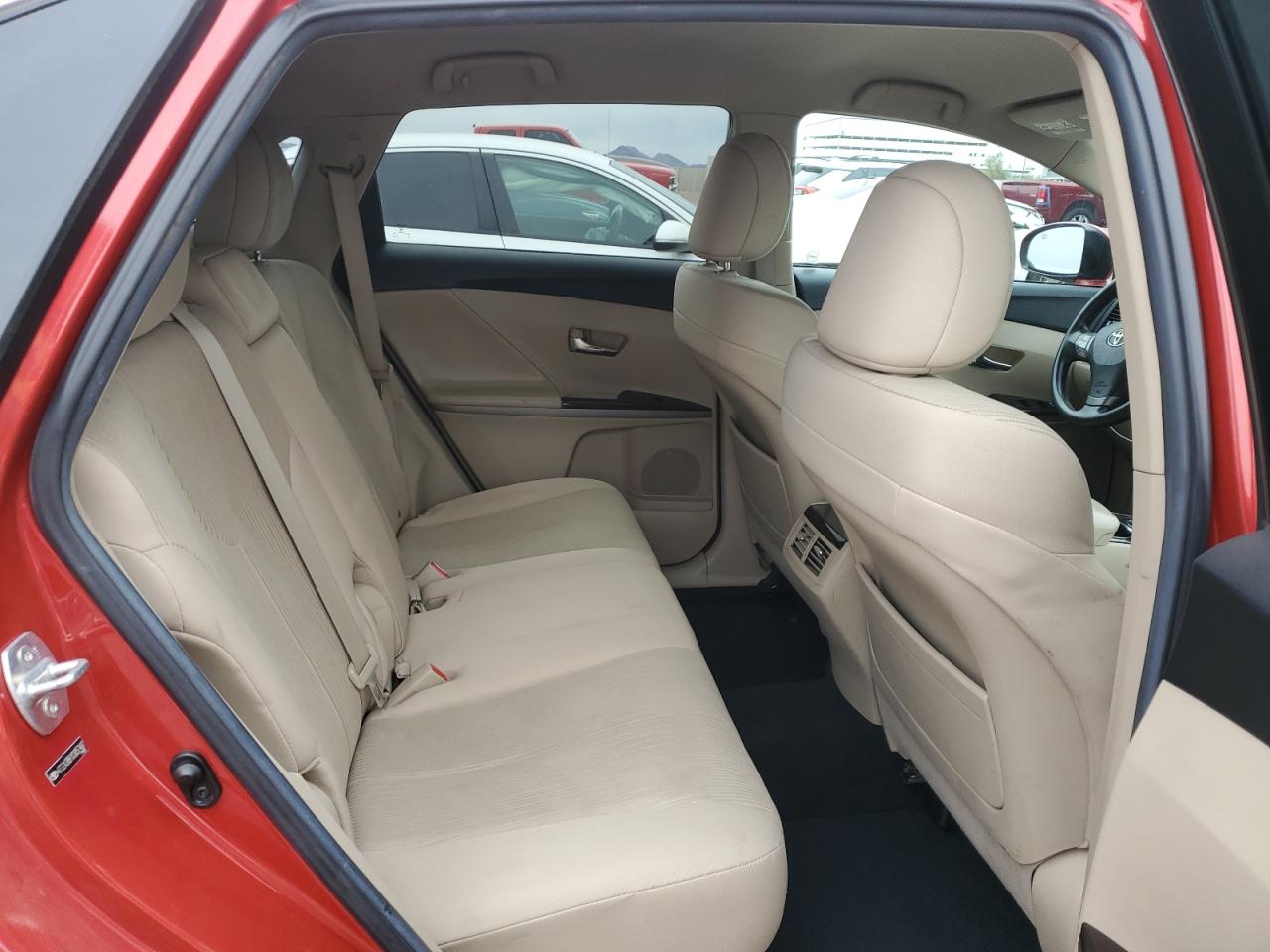 2012 Toyota Venza - Image 11