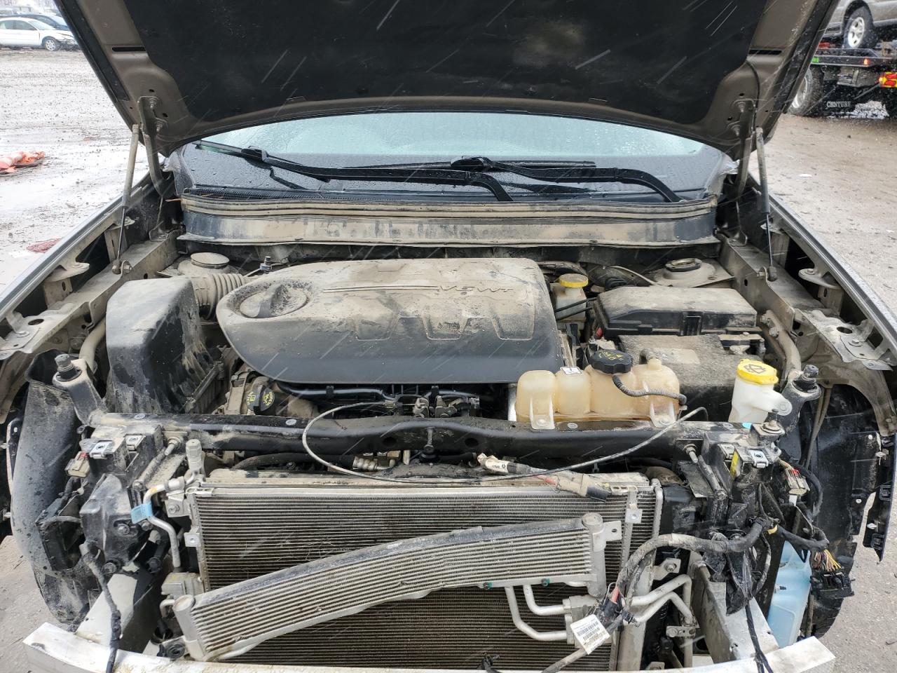 2019 Jeep Grand Cherokee - Image 12