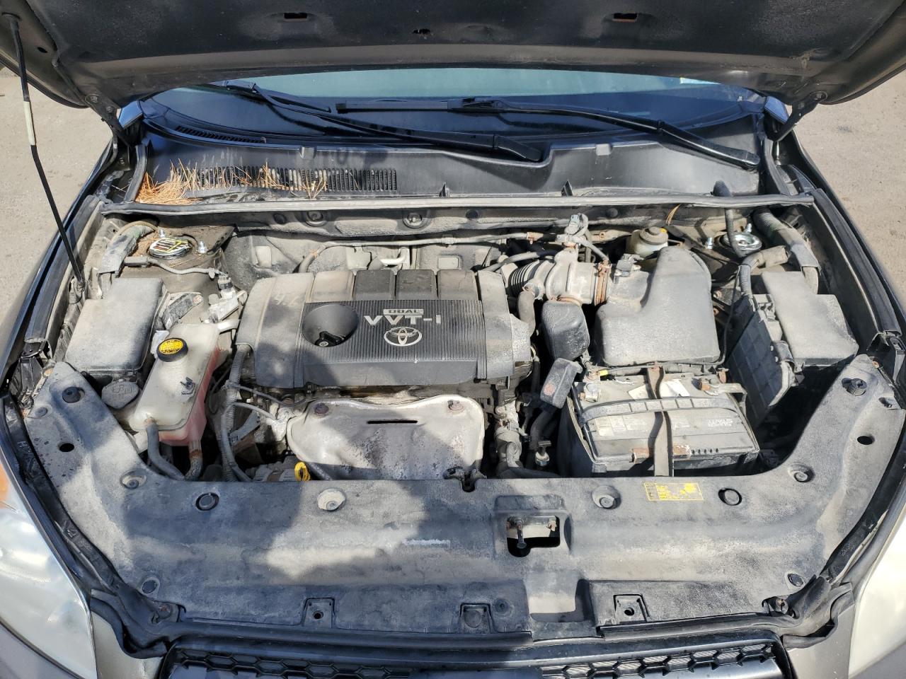 2010 Toyota RAV 4 - Image 12