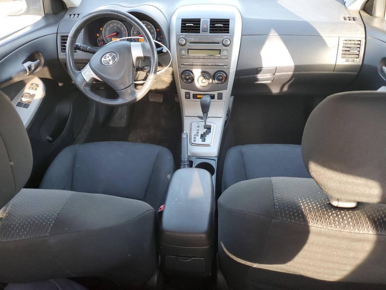 2010 Toyota Corolla - Image 8