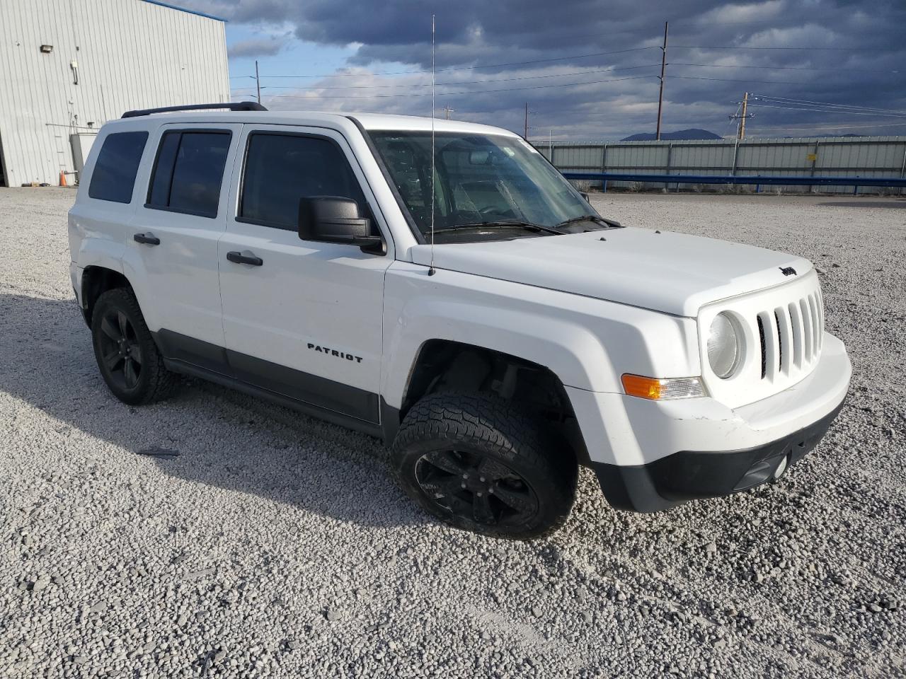 2015 Jeep Liberty (Patriot) - Image 4
