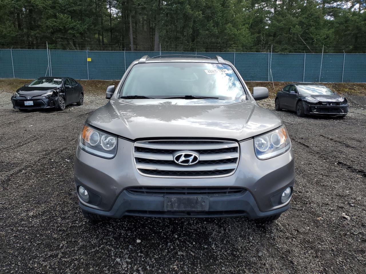 2012 Hyundai Santa Fe - Image 5