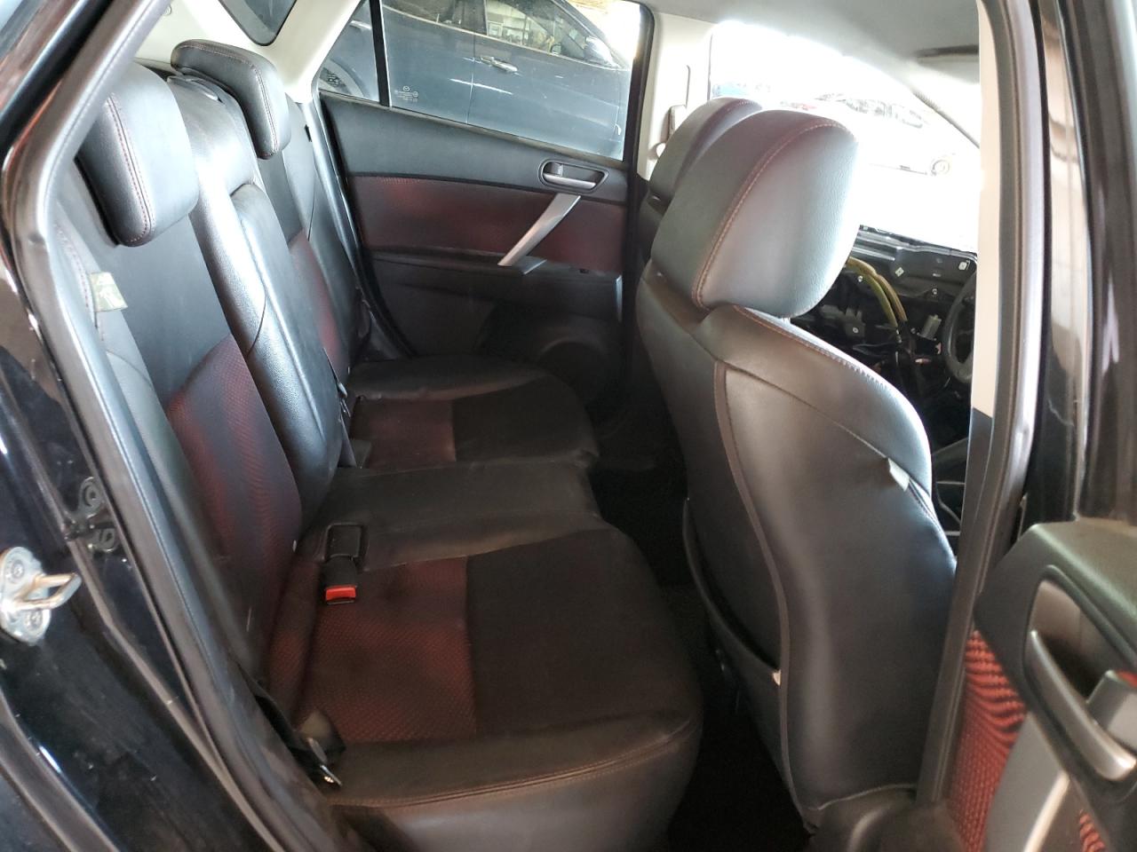 2010 Mazda 3 - Image 10