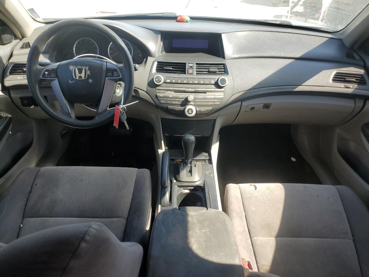 2009 Honda Accord - Image 8