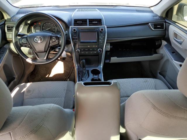  TOYOTA CAMRY 2015 Srebrny
